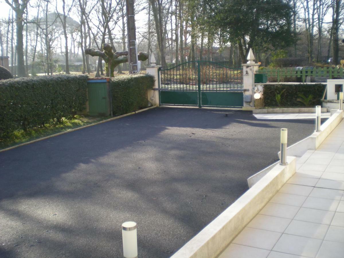 HeugasAu Petit Pedegouaty住宿加早餐旅馆 外观 照片